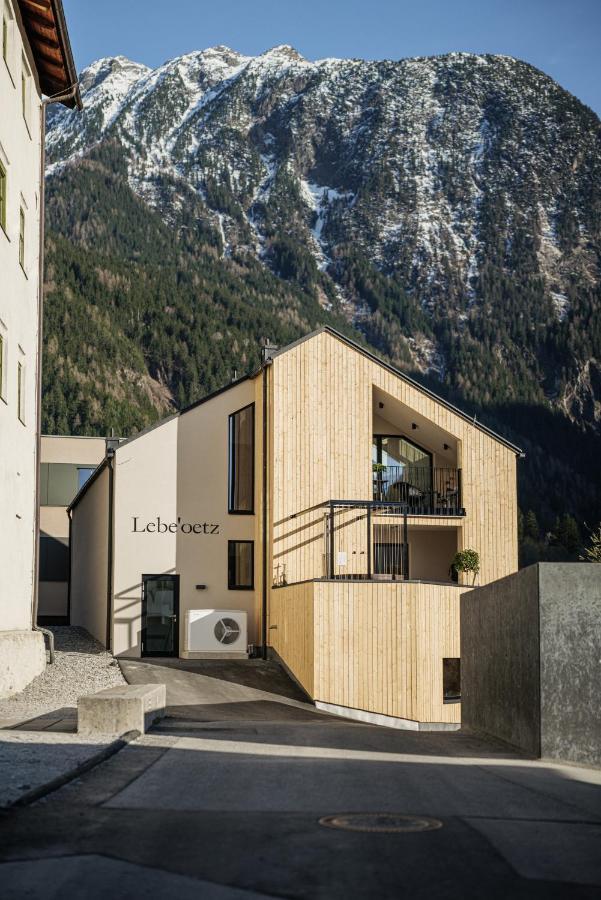 Lebe'Oetz - Das Ferienapartmenthaus Im Zentrum Von Oetz Exteriör bild